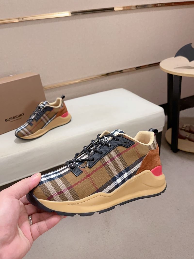 Burberry Low Shoes